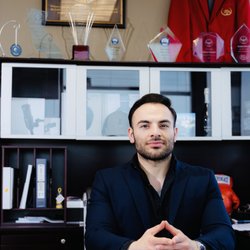 Family First Life - Frontline Life Insurance Annuities - CEO & Founder of the Frontline Agency, Robert Kakish has developed this company to put our clients first