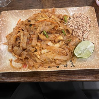 JP's House - Pad Thai - Sushi Bars Near Me - Gastonia, North Carolina