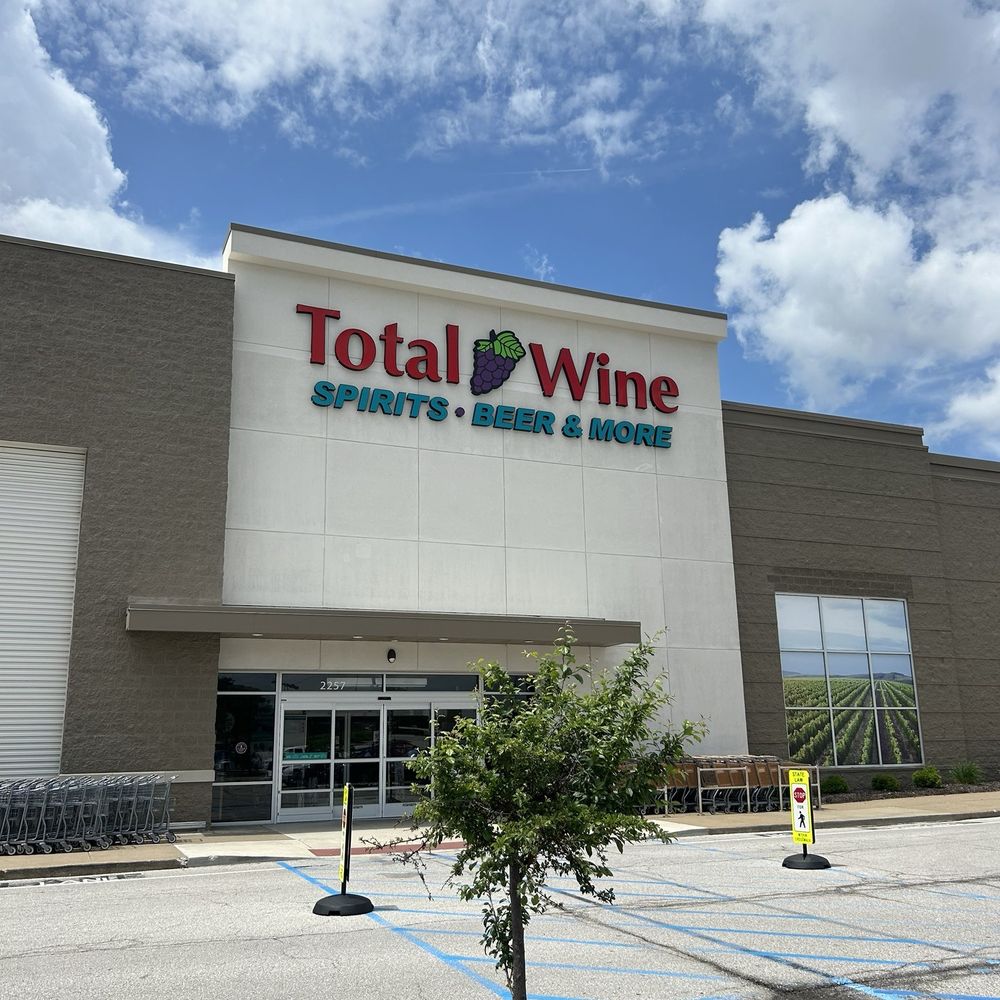 Total Wine & More - Outside view - Beer, Wine & Spirits Near Me - O'Fallon, Missouri Total Wine & More - Outside view - Beer, Wine & Spirits Near Me - O'Fallon, Missouri