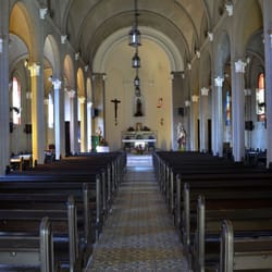 Paróquia Santa Teresa de Jesus - Interior da Paróquia Santa Teresa de Jesus. Photo: Alexandre Macieira