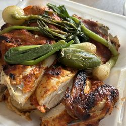 El Rey del Pollo Asado - Chicken me with beans, Mac n cheese, and rice