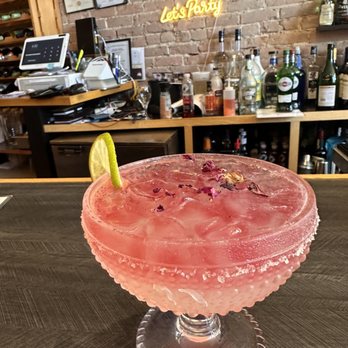 476 Eatery Restaurant - Pink Margarita - Sushi Bars Near Me - Hotchkiss, Colorado