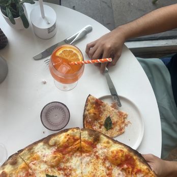 Petralunga - Pizza Near Me - Miami, Florida
