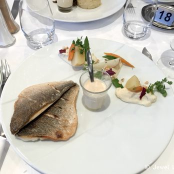 Dormy House - My fish entree, fabulous! - Hotels Near Me - Étretat, 76