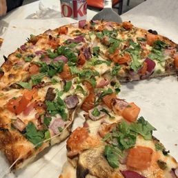 Veggie Tandoori Pizza