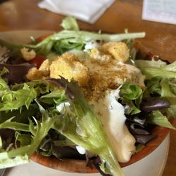 Handlebars Food & Saloon - Side salad - delicious