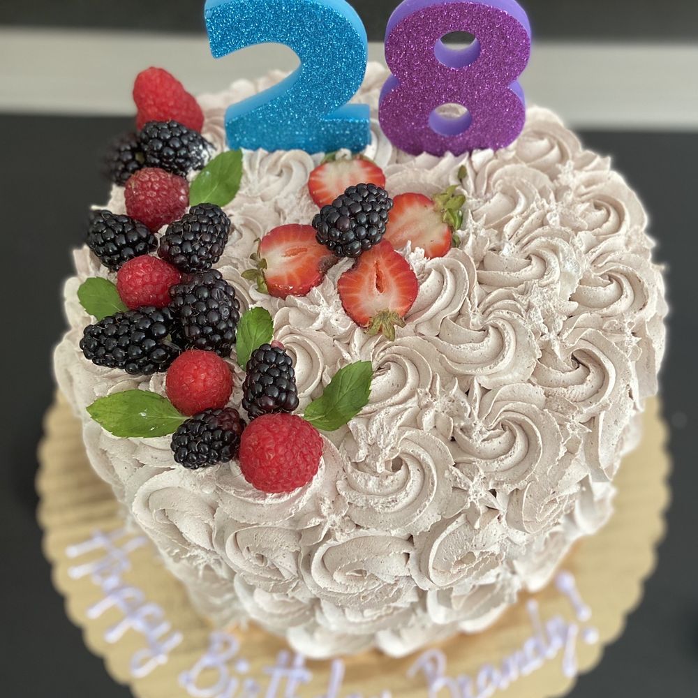 Chantel's Bakery - Second cake I've gotten from Chantels bakery and it is just as amazing as the first!!! This place is incredible - Cupcakes Near Me - Sterling, Virginia Chantel's Bakery - Second cake I've gotten from Chantels bakery and it is just as amazing as the first!!! This place is incredible - Cupcakes Near Me - Sterling, Virginia