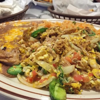 El Farolito - Machaca de carnitas. Yum!!!!!! - Mexican Near Me - Placentia, California El Farolito - Machaca de carnitas. Yum!!!!!! - Mexican Near Me - Placentia, California