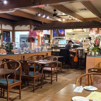 Tomo Sushi - Interior and sushi bar - Sushi Bars Near Me - San Jose, California Tomo Sushi - Interior and sushi bar - Sushi Bars Near Me - San Jose, California
