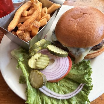 Big Sur River Inn and Restaurant - Burger - Breakfast & Brunch Near Me - Big Sur, California