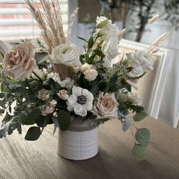 Wildflower - Just stunning! - Florists Near Me - Capistrano beach, California Wildflower - Just stunning! - Florists Near Me - Capistrano beach, California