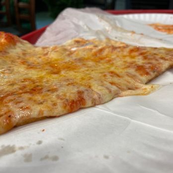 Romano Pizza Restaurant - Cheese - Pizza Near Me - New York, New York Romano Pizza Restaurant - Cheese - Pizza Near Me - New York, New York