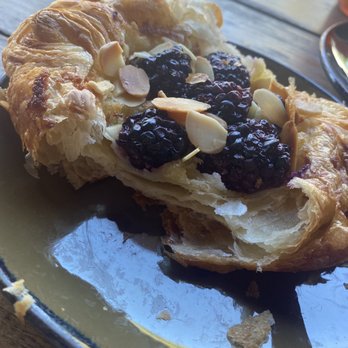 smallSUGAR - The most perfect Blackberry Almond danish - Coffee & Tea Near Me - Columbia, South Carolina