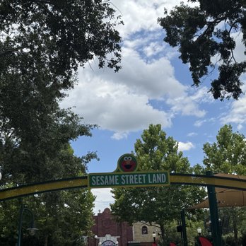 Sesame Street - Amusement Parks Near Me - Orlando, Florida Sesame Street - Amusement Parks Near Me - Orlando, Florida