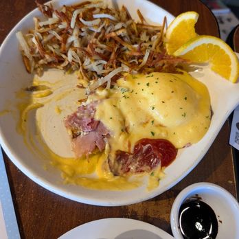 Rise & Shine - Eggs Benedict with Well Done Hashbrown as of June 2026. - Breakfast & Brunch Near Me - Las Vegas, Nevada Rise & Shine - Eggs Benedict with Well Done Hashbrown as of June 2026. - Breakfast & Brunch Near Me - Las Vegas, Nevada