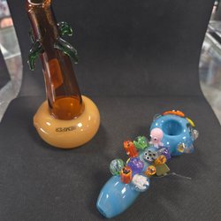 Waterbeds 'n' Stuff - Hemper Island collection glass pipes