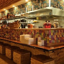Hagaya Ramen Shop - Cooking area