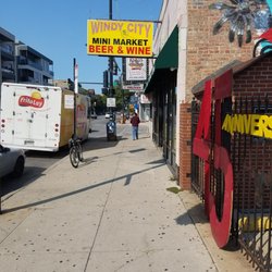 Windy City Mini Market - Outside sign