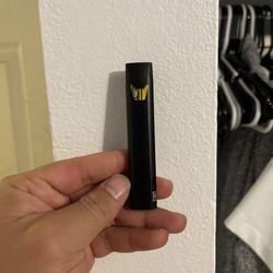 Deep Roots Harvest - Mesquite - "1 gram disposable" it's clearly half a gram I've only ripped it 5 times and it's already almost gone 