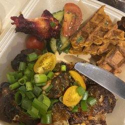 Le Kalu - Sweet potato waffles with spicy chicken!
