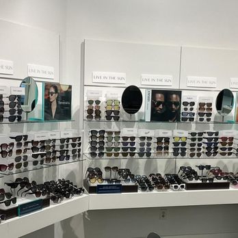 LensCrafters - Eyewear & Opticians Near Me - Rochester, Minnesota LensCrafters - Eyewear & Opticians Near Me - Rochester, Minnesota