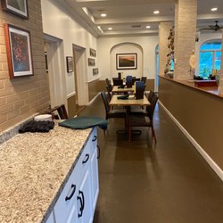 West 82 Bar And Grill