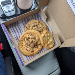 White Chocolate Macadamia