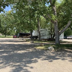 Phillips RV Park - Front Row Big Rig Pull-Thru Sites