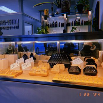 Just Passing Thru Body Piercing - Piercing Near Me - Santa Clarita, California Just Passing Thru Body Piercing - Piercing Near Me - Santa Clarita, California