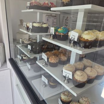 Hapa Cakes & Bakery - Cupcakes Near Me - Fullerton, California Hapa Cakes & Bakery - Cupcakes Near Me - Fullerton, California
