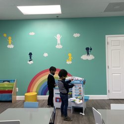Above & Beyond Pediatrics - Toys and books, waiting room