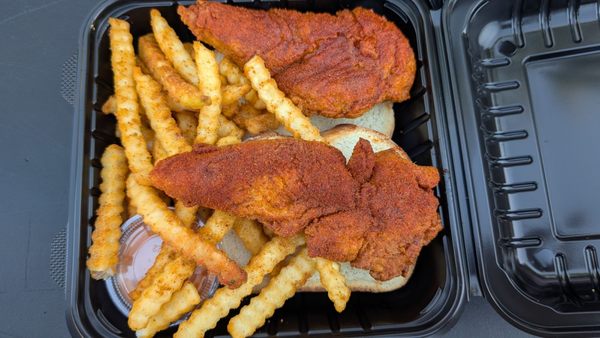 Jojo’s Hot Chicken by null