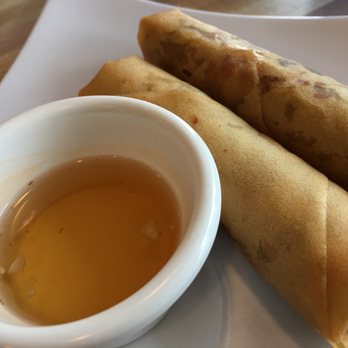 Het Say Vietnamese Kitchen - Egg rolls - Vietnamese Near Me - Austin, Texas