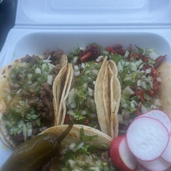 Tacos El Charrito - Tacos de asada and Al pastor - Food Trucks Near Me - Lodi, California Tacos El Charrito - Tacos de asada and Al pastor - Food Trucks Near Me - Lodi, California