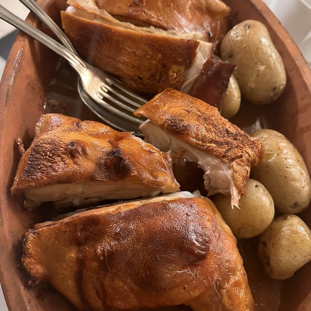 Botín - Roast suckling pig-crunchy skin - Spanish Near Me - Madrid, M