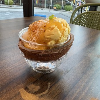 Cha Chak - Mango sticky rice sundae - Desserts Near Me - Seattle, Washington