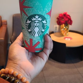 Starbucks - 11'20'2022 Yesss !! Medicine Ball Me Please !! - Coffee & Tea Near Me - Reisterstown, Maryland