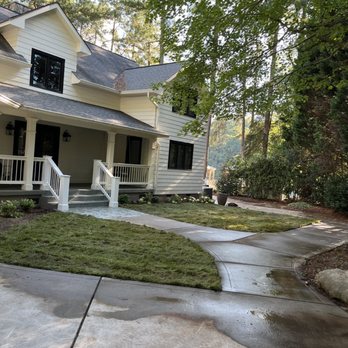 Stonevine Property Solutions - Fresh sod installed - Junk Removal & Hauling Near Me Stonevine Property Solutions - Fresh sod installed - Junk Removal & Hauling Near Me