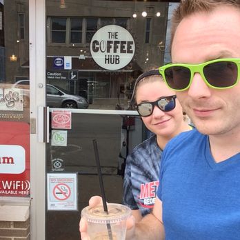 The Coffee Hub - Ice Cream & Frozen Yogurt Near Me - Lacon, Illinois