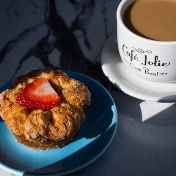 Cafe Jolie Petit - Coffee & Tea Near Me - Alameda, California