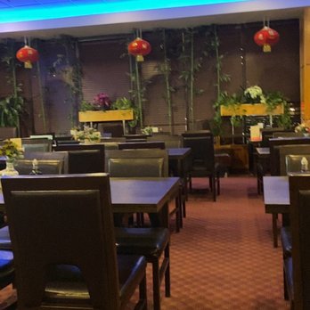 Happy China Buffet - Ambiance and seating - Chinese Near Me - Bangor, Maine