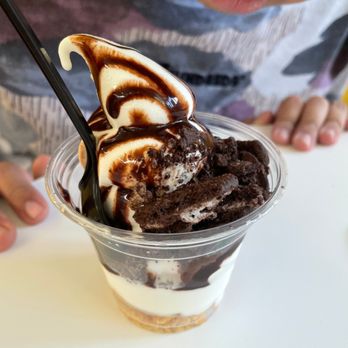 Bingsu Bingsu - Oreo chocolate soft serve - Ice Cream & Frozen Yogurt Near Me - Arcadia, California