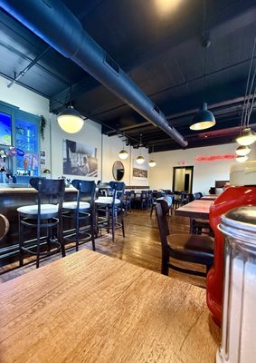 Miss Lorraine Diner by null