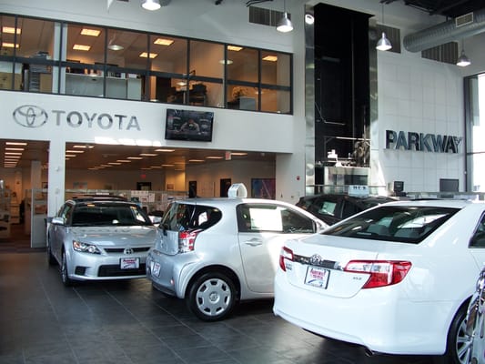 PARKWAY TOYOTA - Updated December 2025 - 31 Photos & 145 Reviews - 50 ...