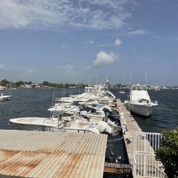 Rest El Dorado - View - Seafood Near Me - Playita, Puerto Rico Rest El Dorado - View - Seafood Near Me - Playita, Puerto Rico