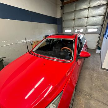 Complete Auto Glass Solutions - Stone chip repair - Auto Glass Services Near Me - Niagara Falls, Ontario