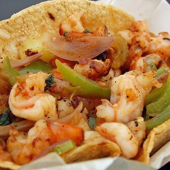 La cuchara de Doña Rosa - a taco with shrimp and vegetables - Food Trucks Near Me - Vallejo, California La cuchara de Doña Rosa - a taco with shrimp and vegetables - Food Trucks Near Me - Vallejo, California