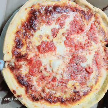 Pete's Pizza #2 - Pan cheese pizza w/ very watery sauce & uncut. - Pizza Near Me - Chicago, Illinois