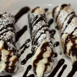 Chocolate and Vanilla Cannoli