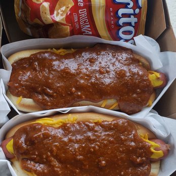 Cupid's Hot Dogs - 2 chili digs with cheese - Hot Dogs Near Me - Winnetka, California Cupid's Hot Dogs - 2 chili digs with cheese - Hot Dogs Near Me - Winnetka, California